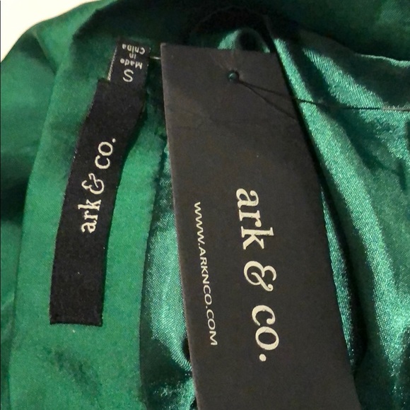 Ark & Co. - Green skirt with tags!!! - Picture 8 of 8